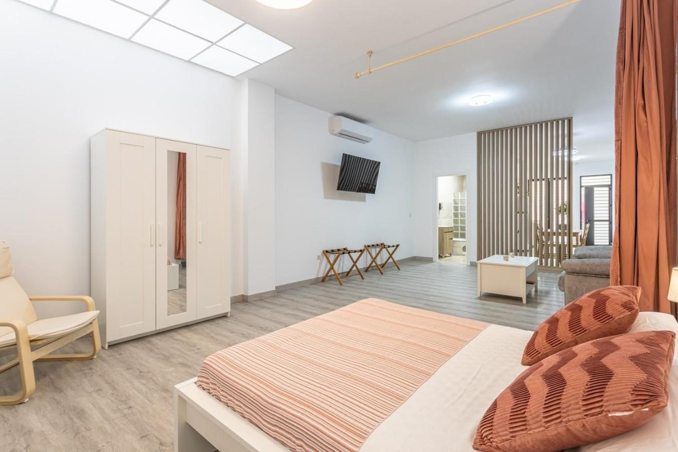 Semana Santa Apartment Sevilla Bagian luar foto